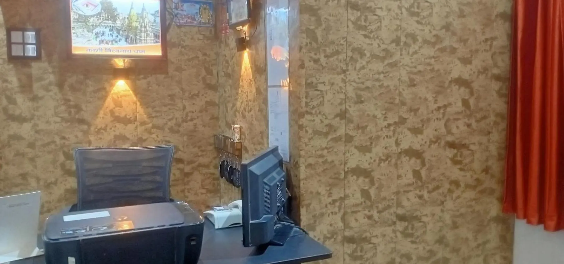 Maa Tara Ac Home Stay Waranasi Indie